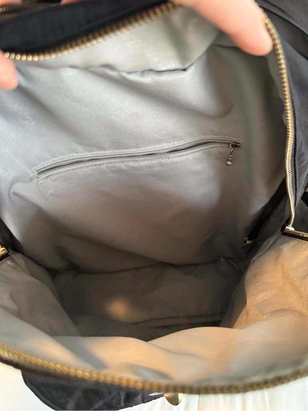 Baggallini Barcelona Laptop Backpack, Great Condition - Picture 10 of 16